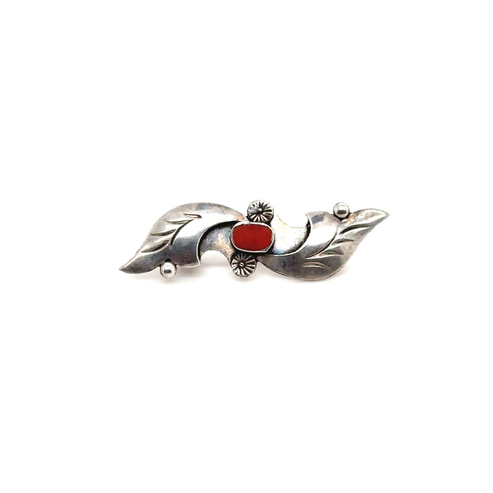 Vintage Silver Tone Red Stone Leaf Brooch Southwestern Style Pin 2.6g